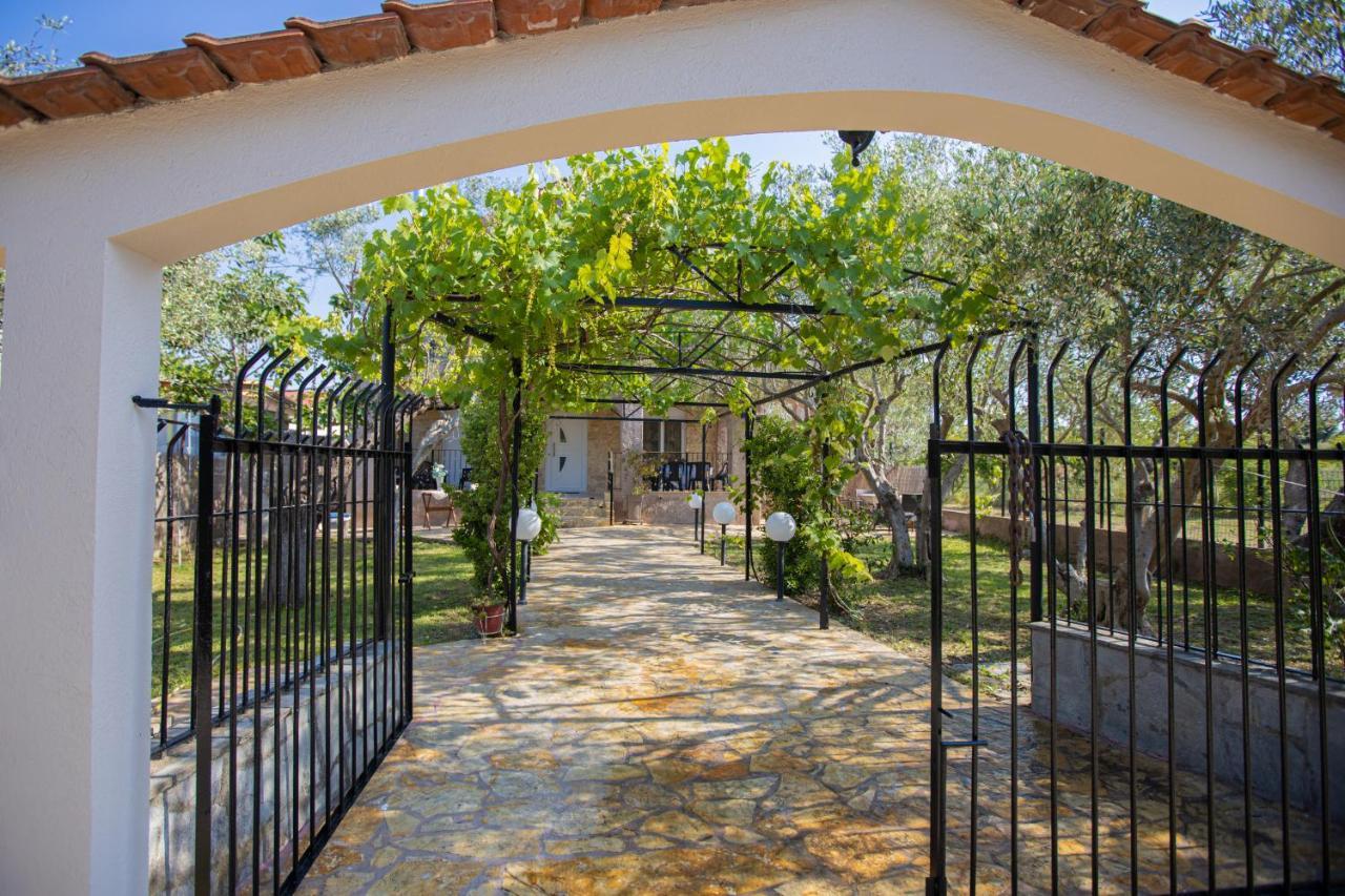 Villa Vergia Sozopoli Esterno foto